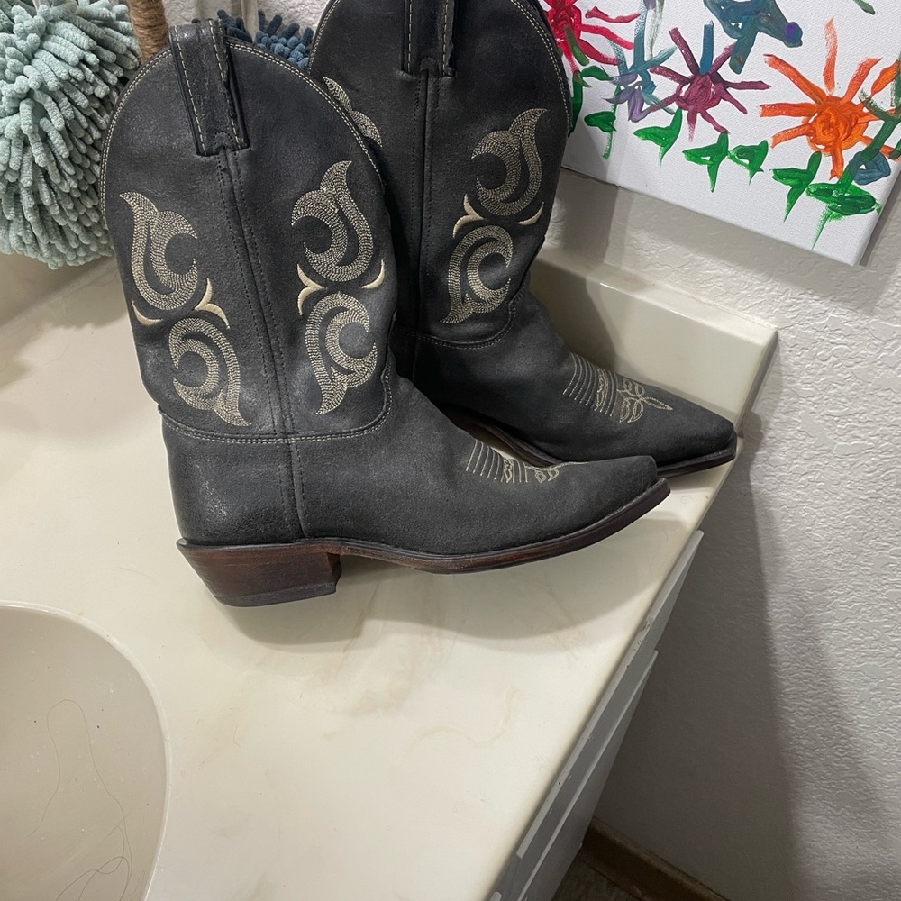 Justin Boots Black and Gold Cowboy Boots